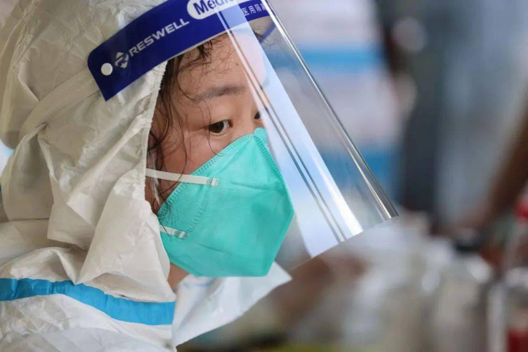 南京:共发现17例阳性患者〃南京出现新冠病例-第1张图片